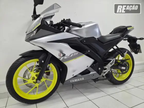 YAMAHA YZF R15 