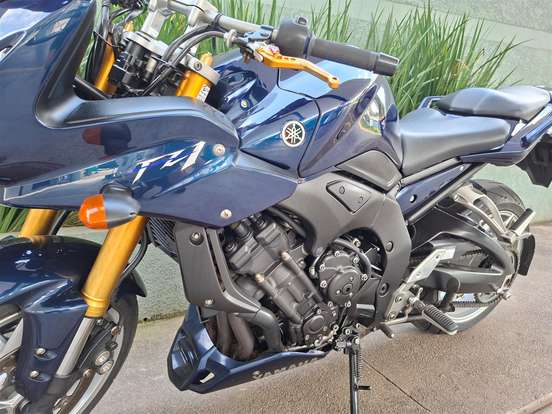 YAMAHA-FZ1 FAZER-2007