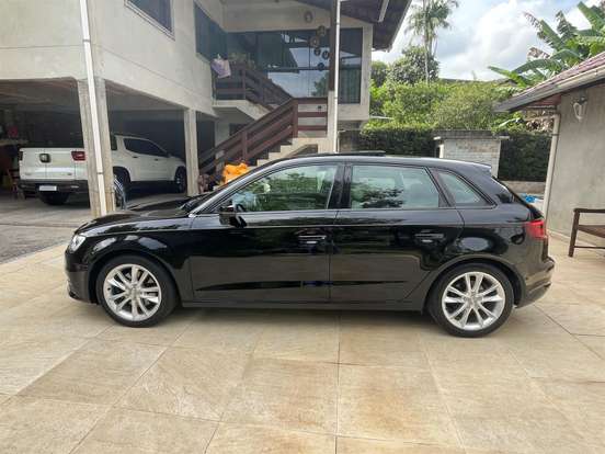 AUDI-A3-2014