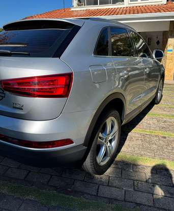 AUDI-Q3-2015