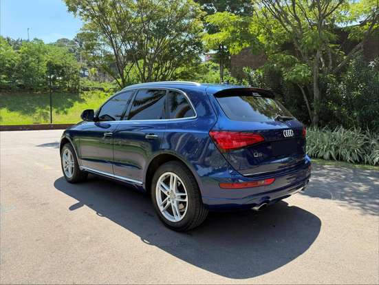AUDI-Q5-2014