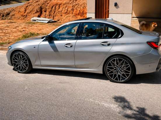BMW-320i-2.0 16V TURBO FLEX M SPORT AUTOMÁTICO BMW-320i-2023