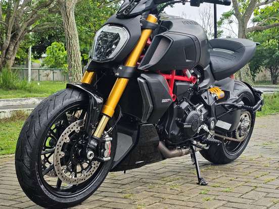 DUCATI-DIAVEL 1260 S DUCATI-DIAVEL 1260 S-2023