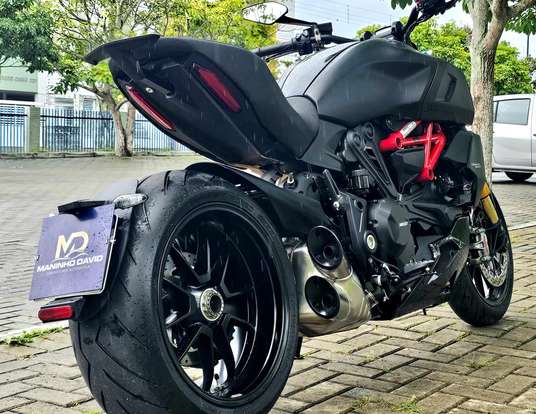 DUCATI-DIAVEL 1260 S DUCATI-DIAVEL 1260 S-2023