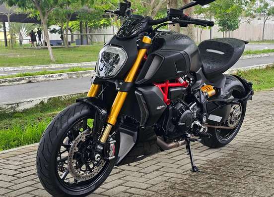 DUCATI-DIAVEL 1260 S DUCATI-DIAVEL 1260 S-2023