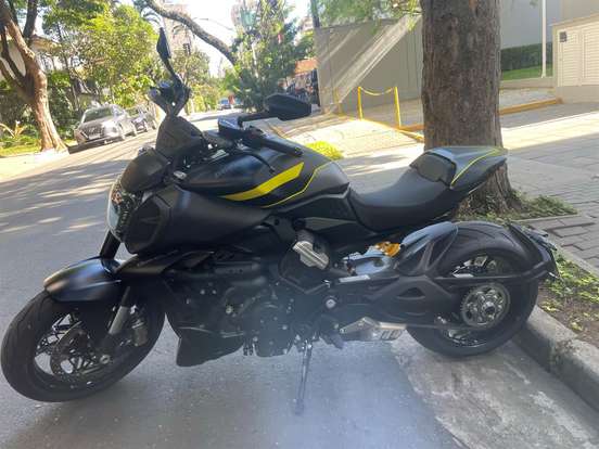 DUCATI-DIAVEL V4 DUCATI-DIAVEL V4-2025