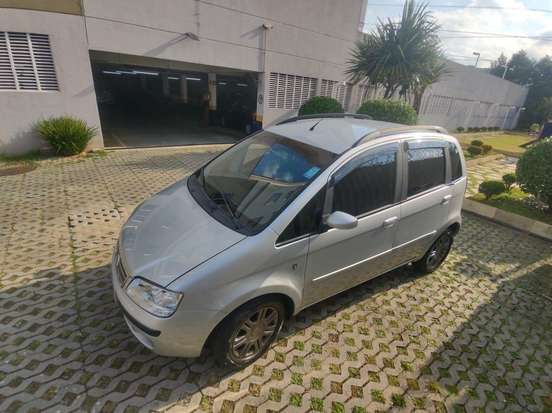 FIAT-IDEA-1.4 MPI ELX 8V FLEX 4P MANUAL FIAT-IDEA-2008