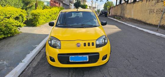FIAT UNO 1.4 EVO ECONOMY 8V FLEX 4P MANUAL