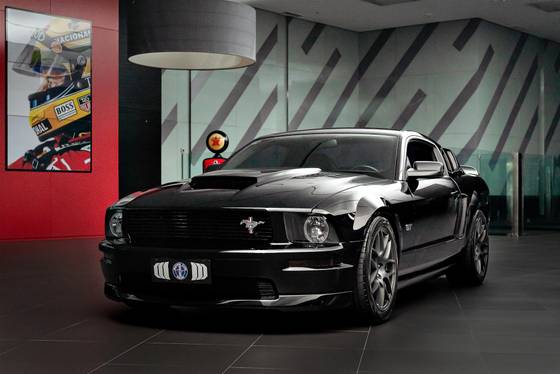 FORD MUSTANG 4.6 GT PREMIUM COUPÉ V8 24V GASOLINA 2P AUTOMÁTICO