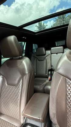 JEEP-COMMANDER-2021