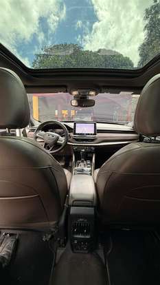 JEEP-COMMANDER-2021