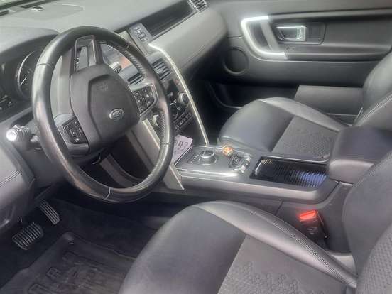 LAND ROVER-DISCOVERY SPORT-2.0 16V SI4 TURBO GASOLINA SE 4P AUTOMÁTICO LAND ROVER-DISCOVERY SPORT-2018
