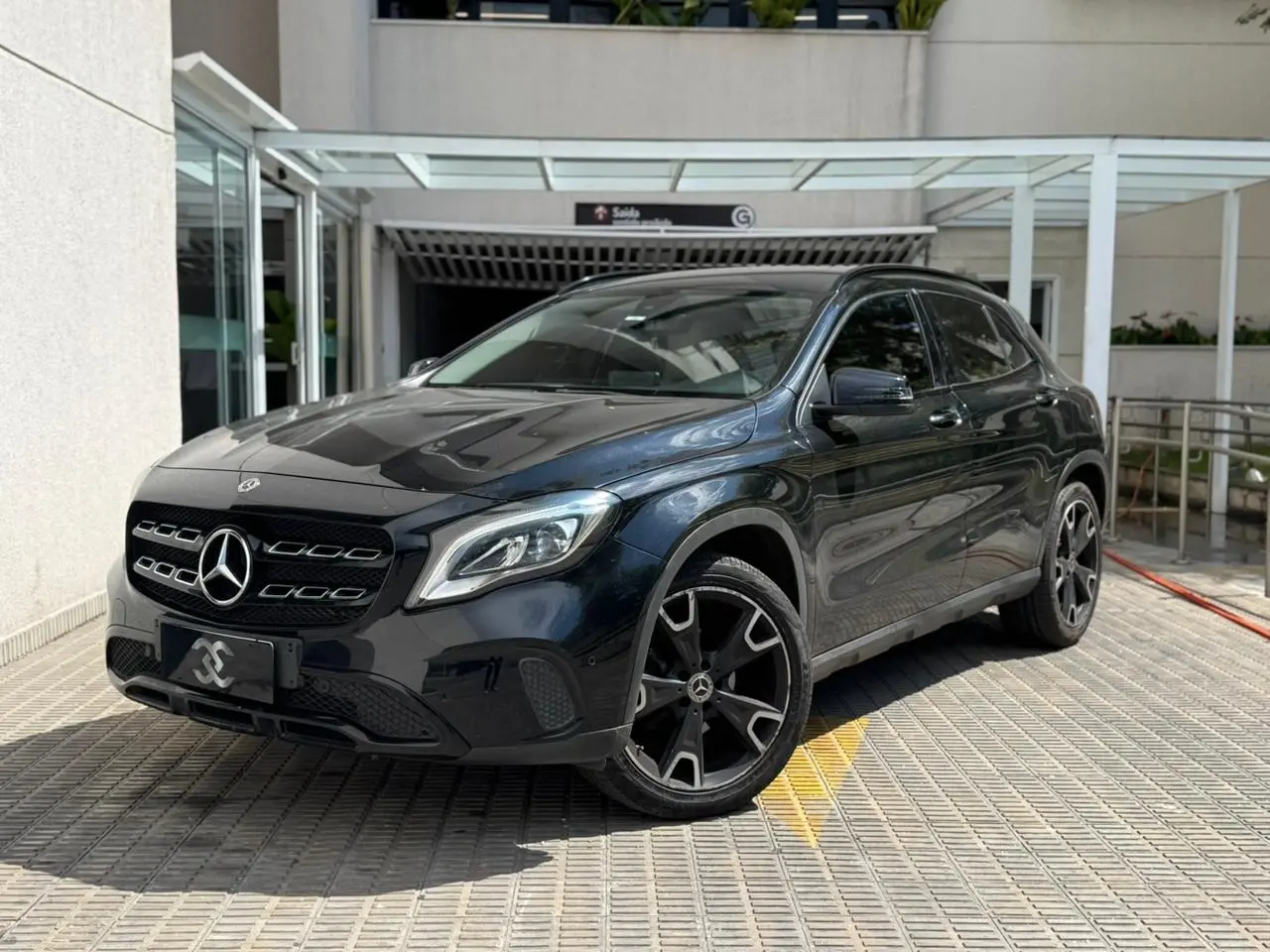 Mercedes-Benz GLA 200 - Foto 2