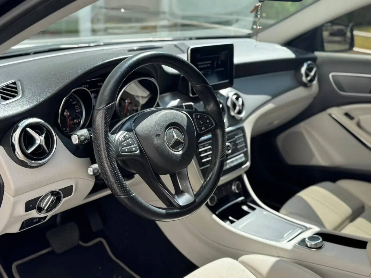 Mercedes-Benz GLA 200 - Foto 6