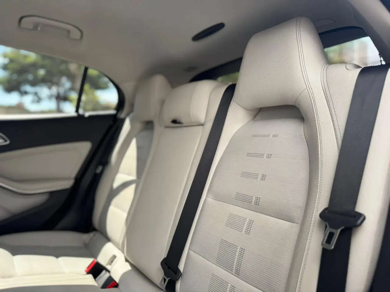 Mercedes-Benz GLA 200 - Foto 10