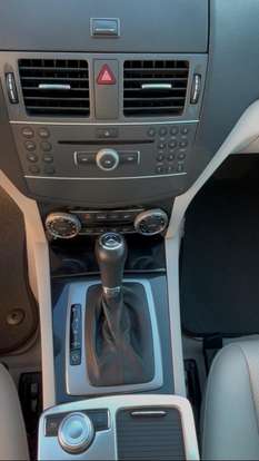 MERCEDES-BENZ-C 180-2010
