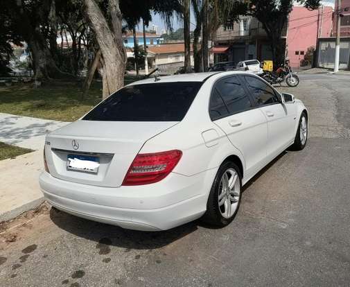 MERCEDES-BENZ-C 180-2011