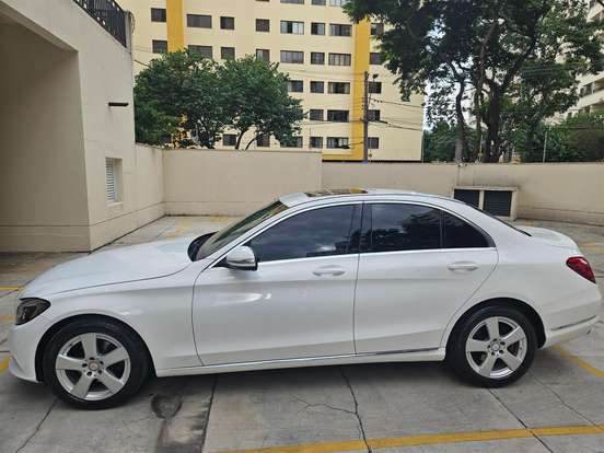 MERCEDES-BENZ-C 200-2.0 CGI AVANTGARDE 16V GASOLINA 4P AUTOMÁTICO MERCEDES-BENZ-C 200-2015