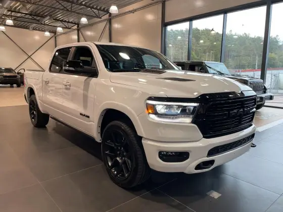 RAM 1500 3.0 HURRICANE 6 BITURBO GASOLINA LARAMIE NIGHT EDITION CD 4X4 AUTOMÁTICO