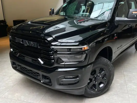 RAM 3500 6.7 I6 TURBO DIESEL LARAMIE NIGHT EDITION CD 4X4  AUTOMÁTICO
