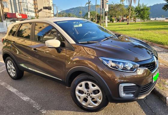 RENAULT CAPTUR 1.6 16V SCE FLEX LIFE X-TRONIC