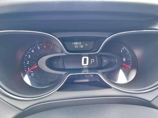 RENAULT-CAPTUR-2018