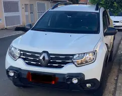 RENAULT DUSTER 1.6 16V SCE FLEX ICONIC X-TRONIC RENAULT DUSTER 1.6 16V SCE FLEX ICONIC X-TRONIC