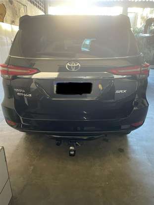 TOYOTA-HILUX SW4-2016