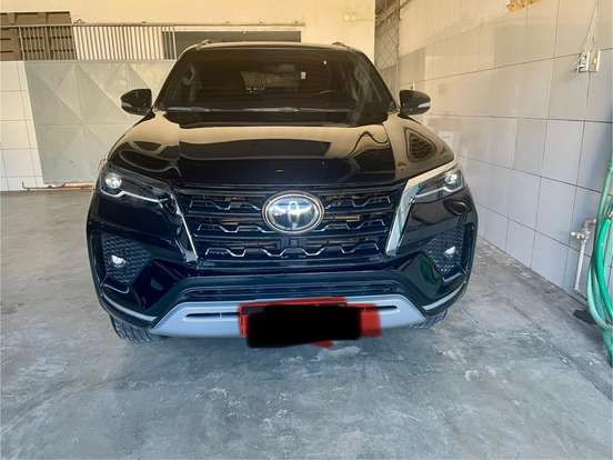 TOYOTA-HILUX SW4-2.8 SRX 4X4 16V TURBO INTERCOOLER DIESEL 4P AUTOMÁTICO TOYOTA-HILUX SW4-2016