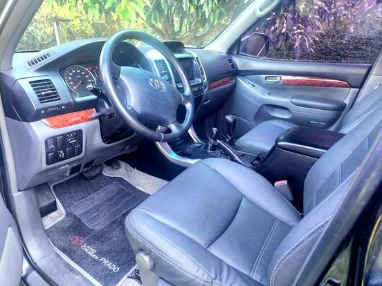 TOYOTA-LAND CRUISER PRADO-2005