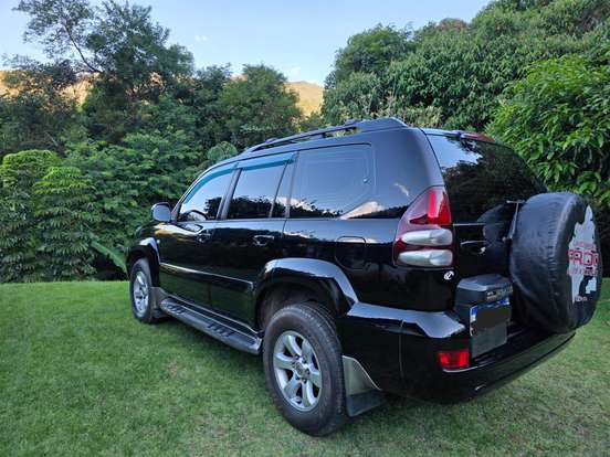 TOYOTA-LAND CRUISER PRADO-2005