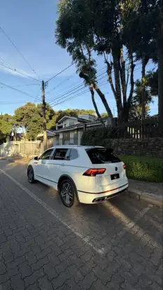 VOLKSWAGEN-TIGUAN-2024