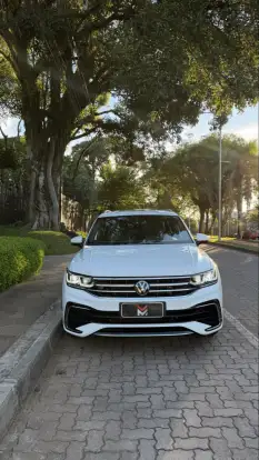 VOLKSWAGEN-TIGUAN-2.0 300 TSI GASOLINA ALLSPACE R-LINE AUTOMÁTICO VOLKSWAGEN-TIGUAN-2024