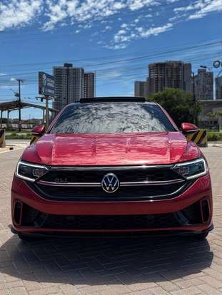 VOLKSWAGEN-JETTA-2024