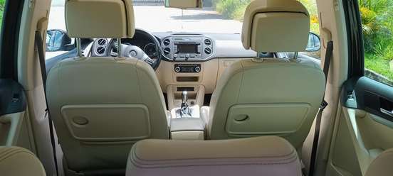 VOLKSWAGEN-TIGUAN-2013