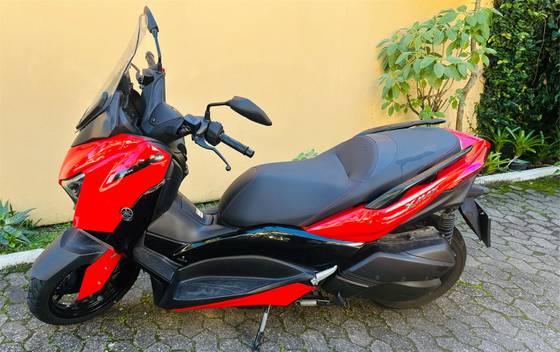 YAMAHA XMAX ABS 