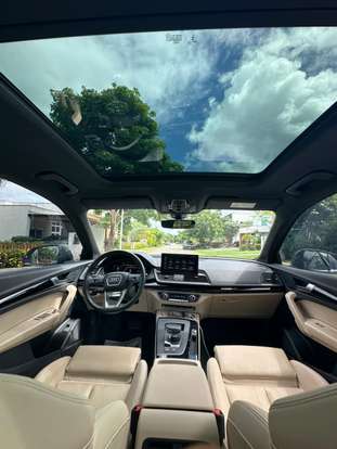 AUDI-Q5-2023
