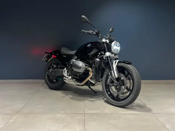 BMW R 12 