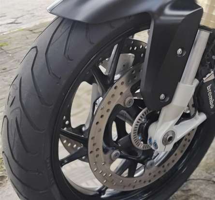 BMW-F 800 R-2015