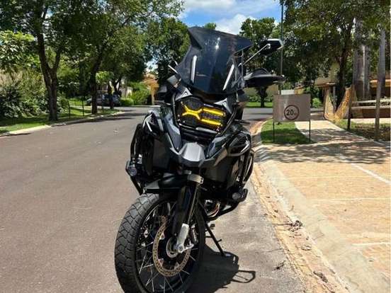 BMW-R 1250 GS ADVENTURE PREMIUM TRIPLE BLACK BMW-R 1250 GS ADVENTURE PREMIUM TRIPLE BLACK-2022