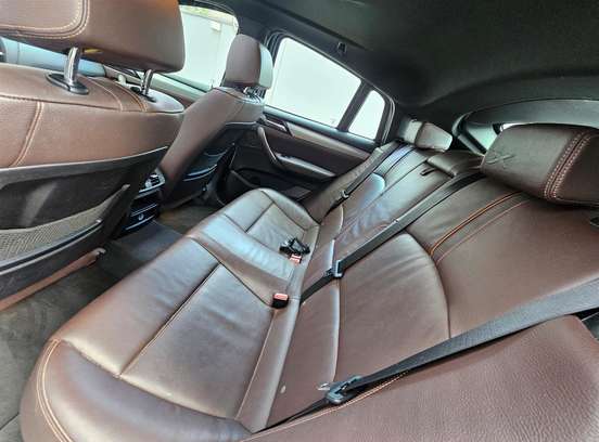 BMW-X4-2015