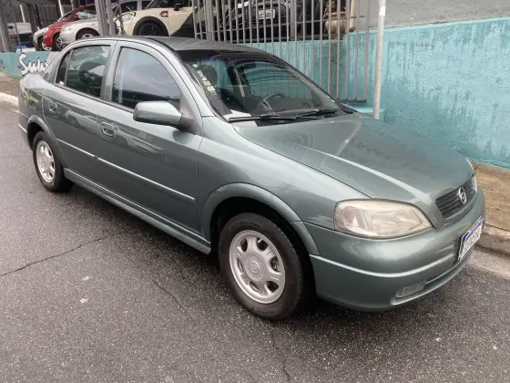 CHEVROLET ASTRA 2.0 MPFI GLS SEDAN 8V GASOLINA 4P MANUAL