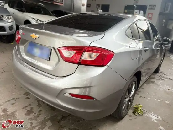 CHEVROLET-CRUZE-2018