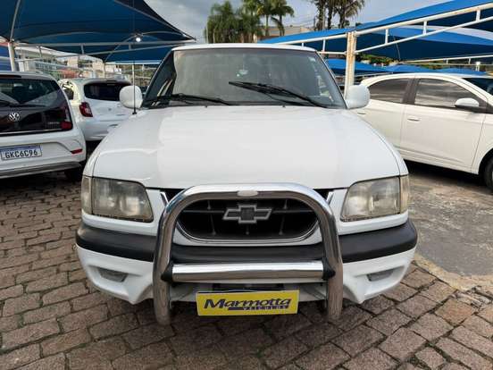 CHEVROLET-S10-4.3 SFI EXECUTIVE 4X2 CD V6 12V GASOLINA 4P MANUAL CHEVROLET-S10-2000