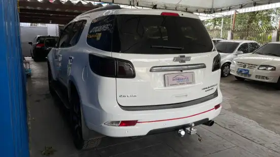 CHEVROLET-TRAILBLAZER-2014