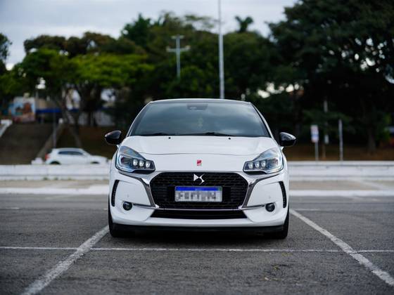 CITROËN DS3 1.6 THP GASOLINA MANUAL
