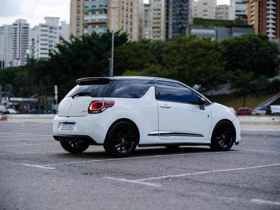 CITROËN-DS3-1.6 THP GASOLINA MANUAL CITROËN-DS3-2016