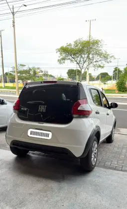 FIAT MOBI 1.0 EVO FLEX LIKE. MANUAL FIAT MOBI 1.0 EVO FLEX LIKE. MANUAL