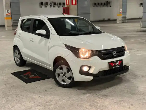 FIAT MOBI 1.0 EVO FLEX LIKE. MANUAL FIAT MOBI 1.0 EVO FLEX LIKE. MANUAL
