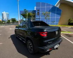 FIAT TORO 2.0 16V TURBO DIESEL ULTRA 4WD AT9 FIAT TORO 2.0 16V TURBO DIESEL ULTRA 4WD AT9